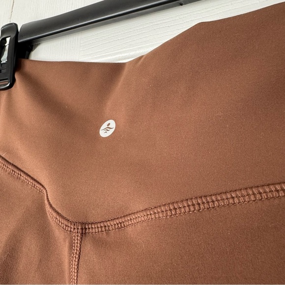 NWT Halara Brown Women's Yoga Pants - Picture 5 of 6